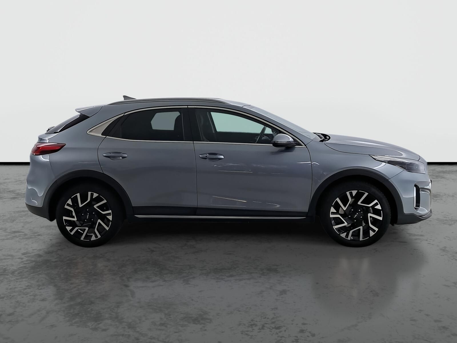 Kia XCee´d, 1.5 T-GDI, ČR,1.maj - fotka 6