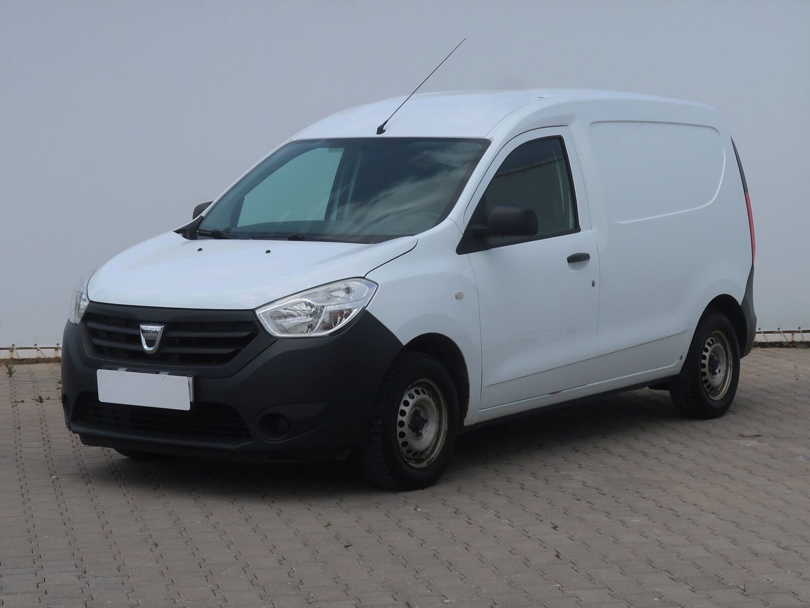Dacia Dokker, 1.6 i, ČR - fotka 2