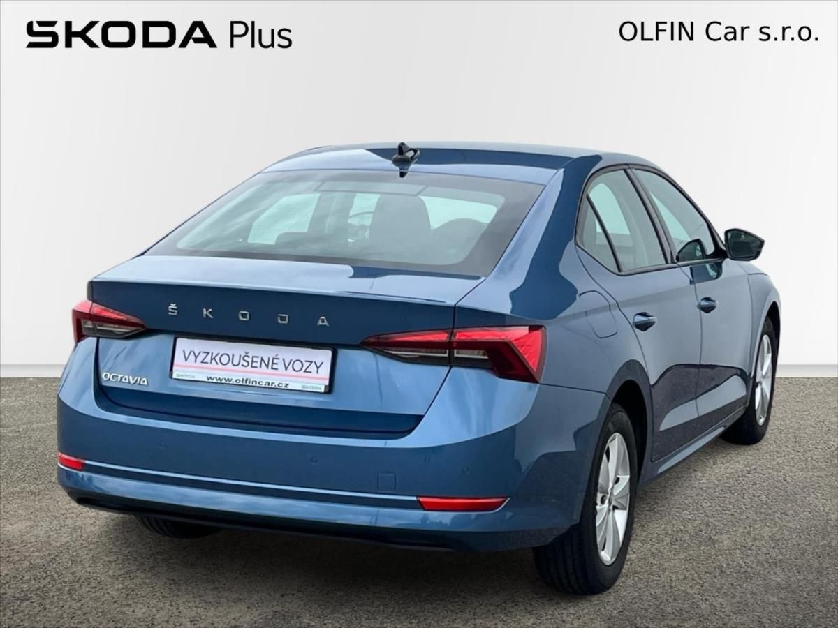 Škoda Octavia, 1,5 TSi 110kW ACTIVE PLUS  IV. - fotka 2