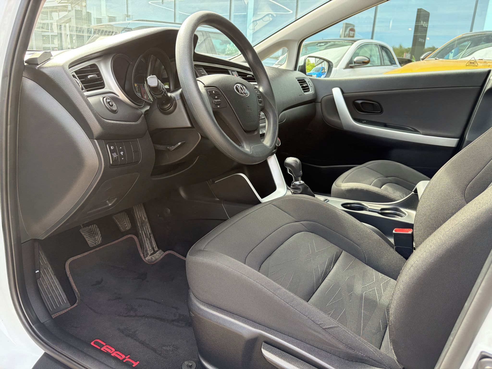 Kia Cee´d, 1.4 CVVT 73 kW Comfort - fotka 5