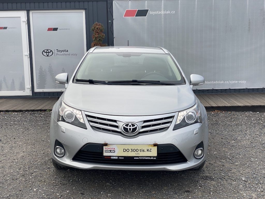 Toyota Avensis, 2.0D, ČR, Trend+, tažné - fotka 3