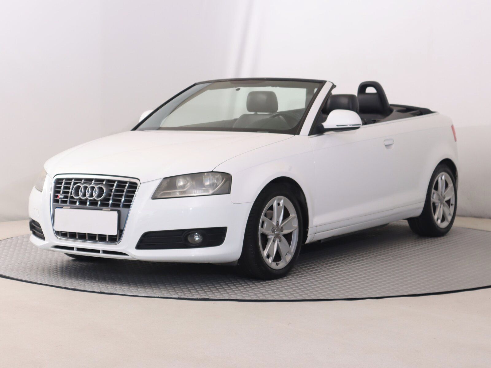 Audi A3, 2.0 TDI - fotka 2