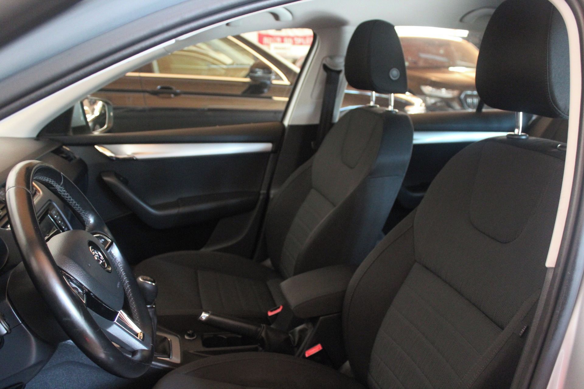 Škoda Octavia, III 1.6 TDI 81KW - fotka 6
