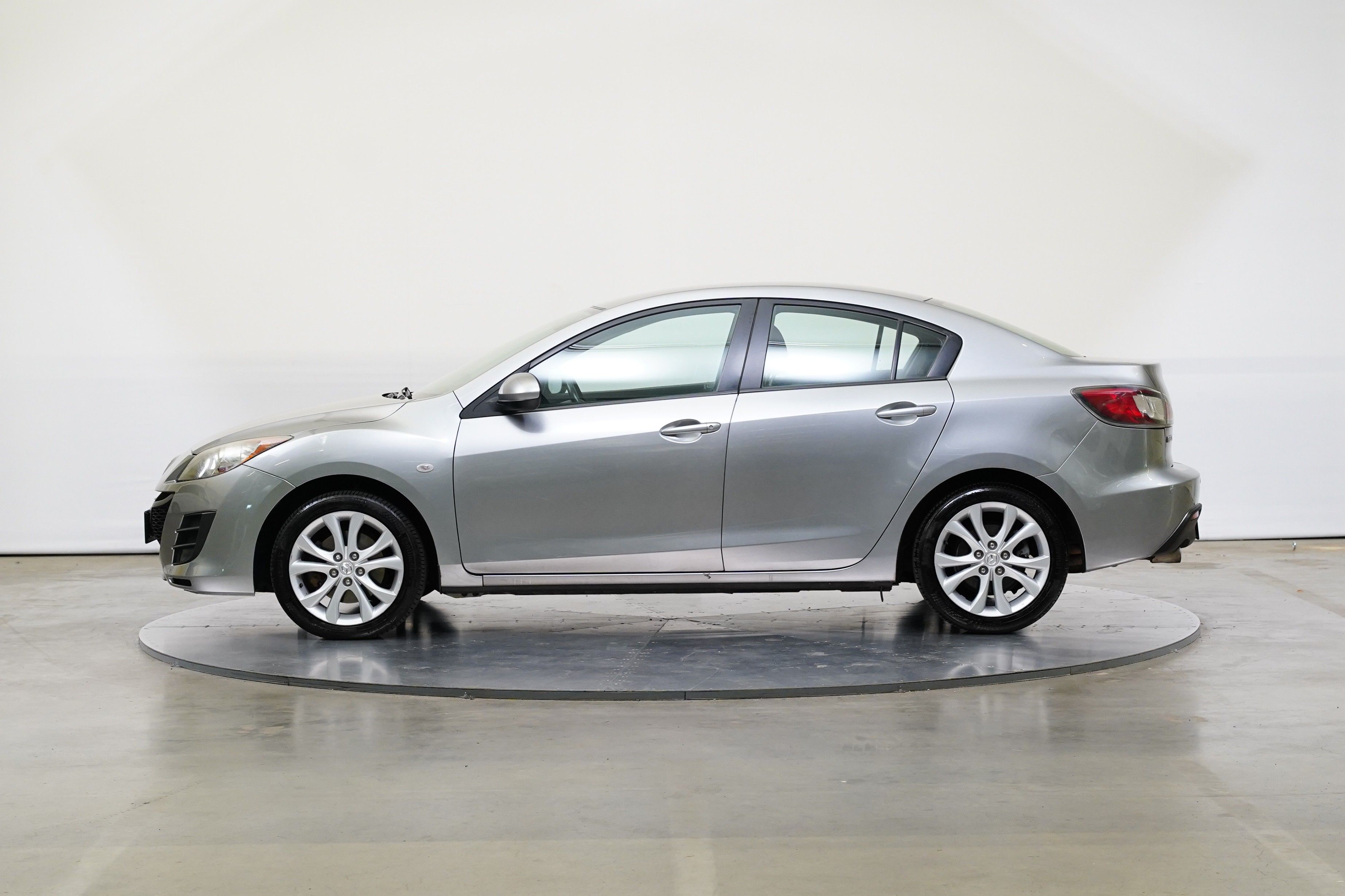 Mazda 3, 2.0 MZR 111 kW - fotka 3