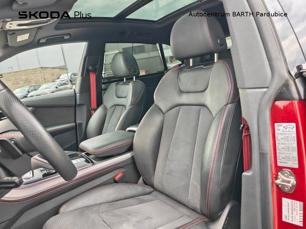 Audi SQ8, SUV / 4,0 TFSI / Quattro / 373 - fotka 6