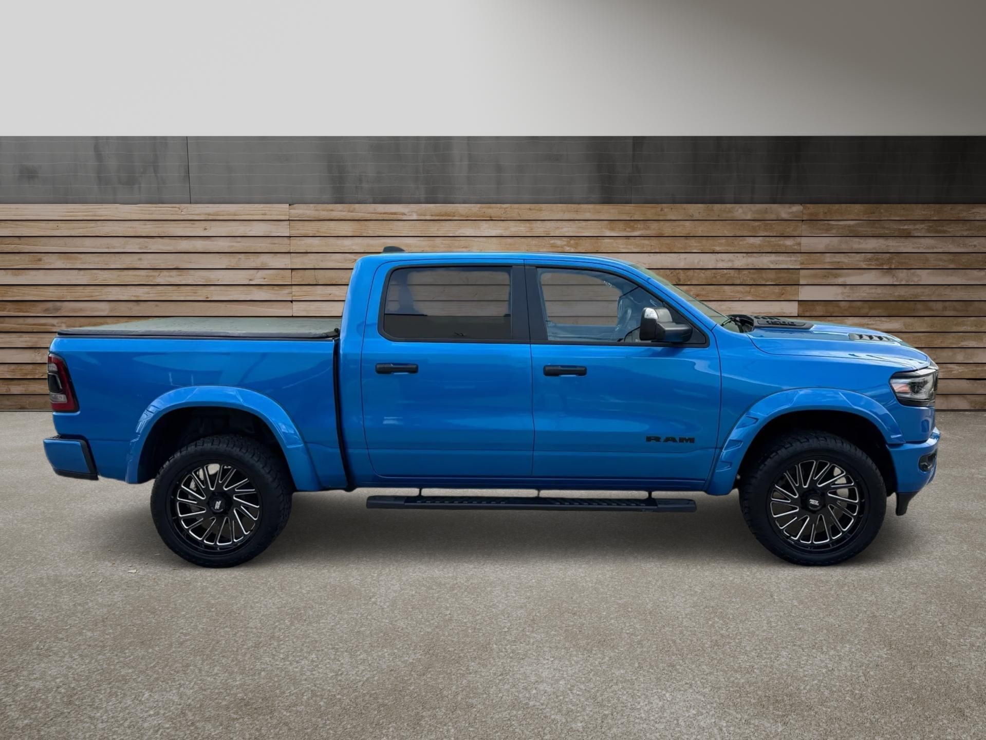 Dodge Ram, +HYDRO BLUE+OFFROAD PAKET+DPH+ - fotka 2