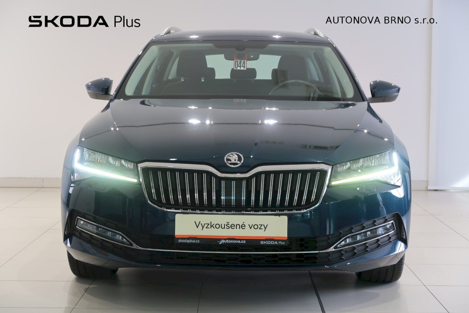 Škoda Superb, Combi 2.0 TDI 147kW Style - fotka 4