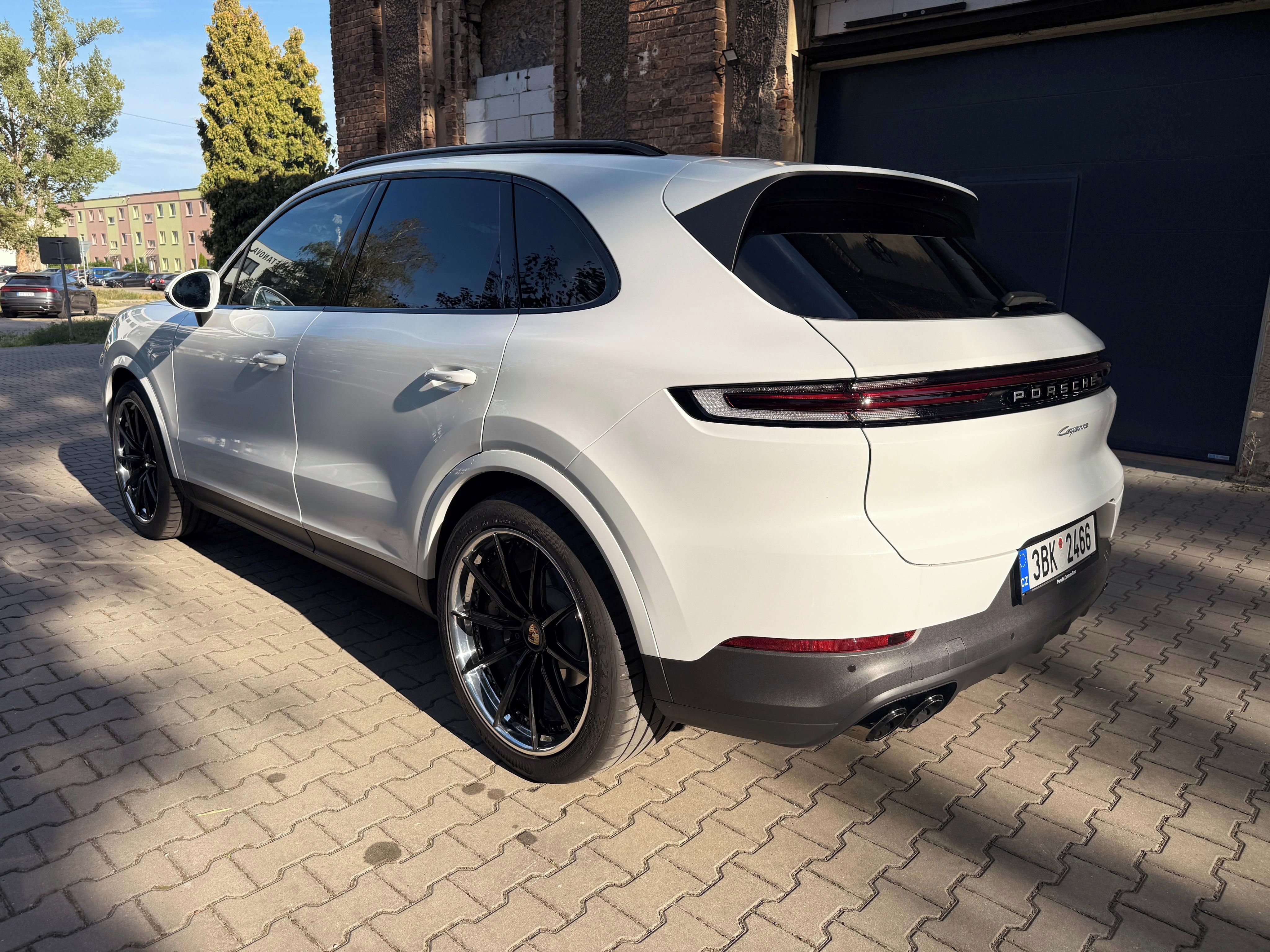 Porsche Cayenne, ČR | DPH | 1. MAJITEL | PPF - fotka 3