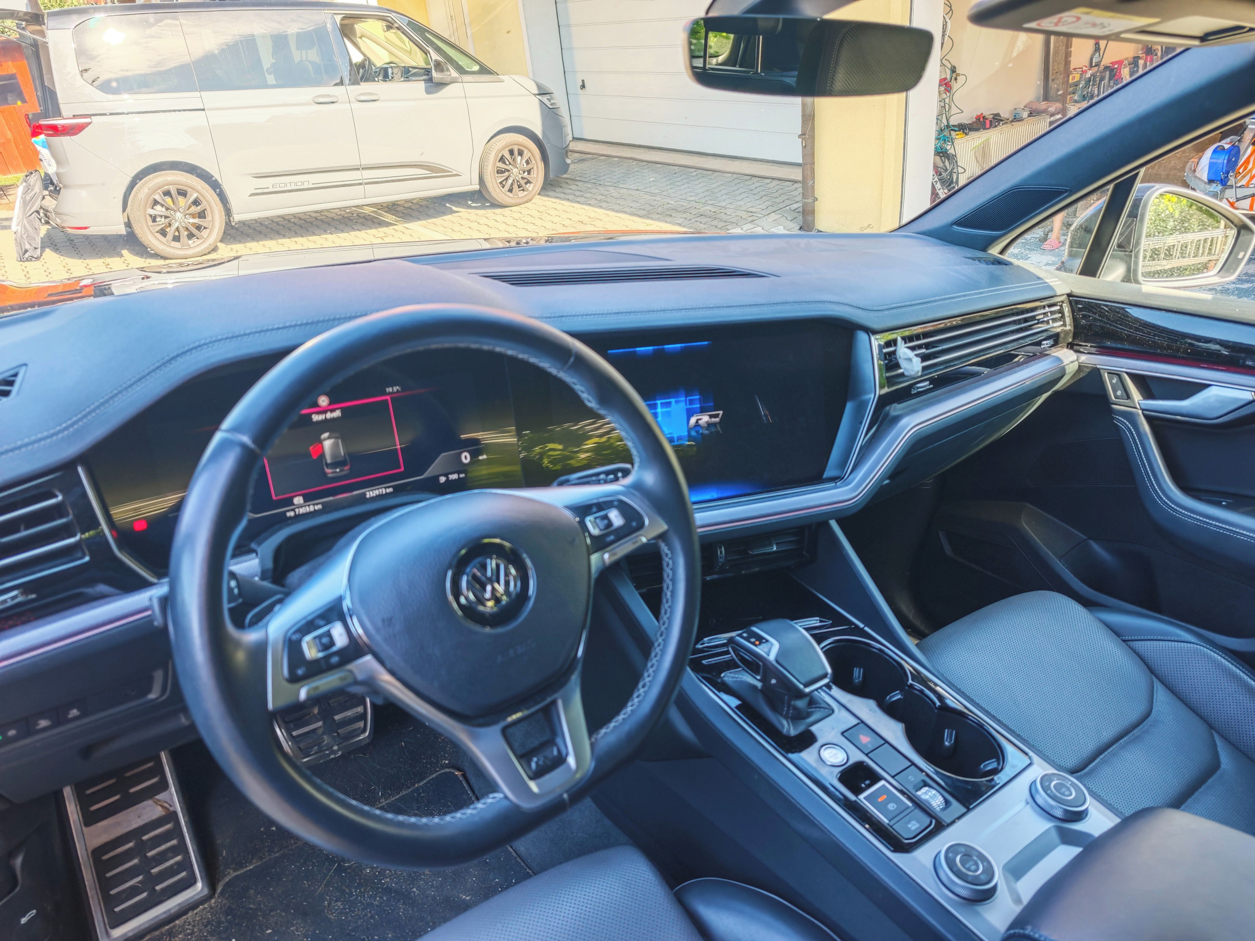 Volkswagen Touareg, VW Touareg R-Line - fotka 4