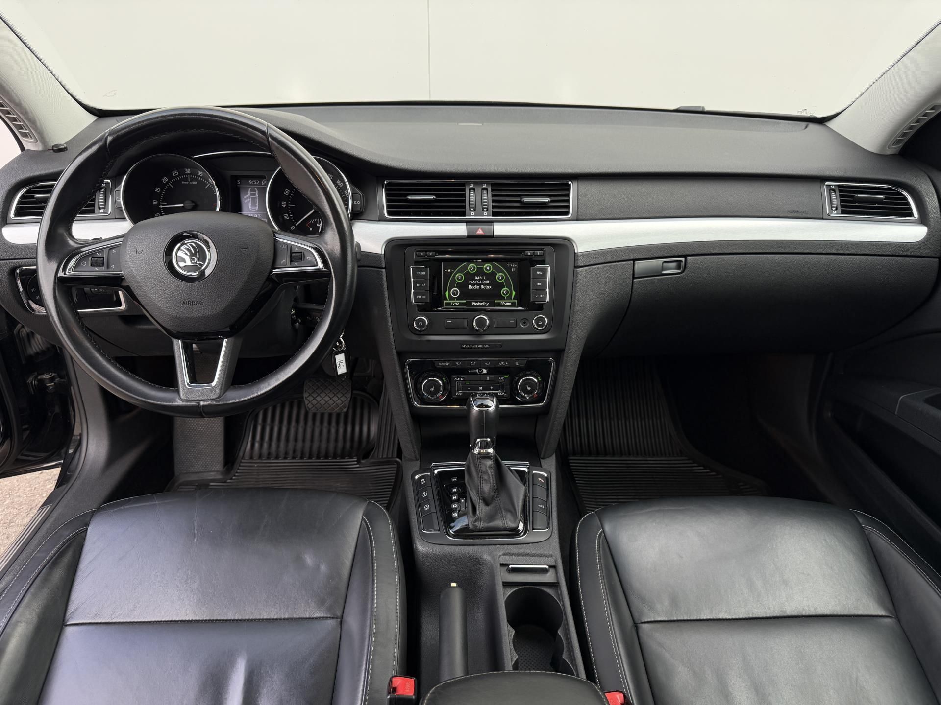 Škoda Superb, 2.0 TDI DSG / 125 kW Elegance - fotka 5