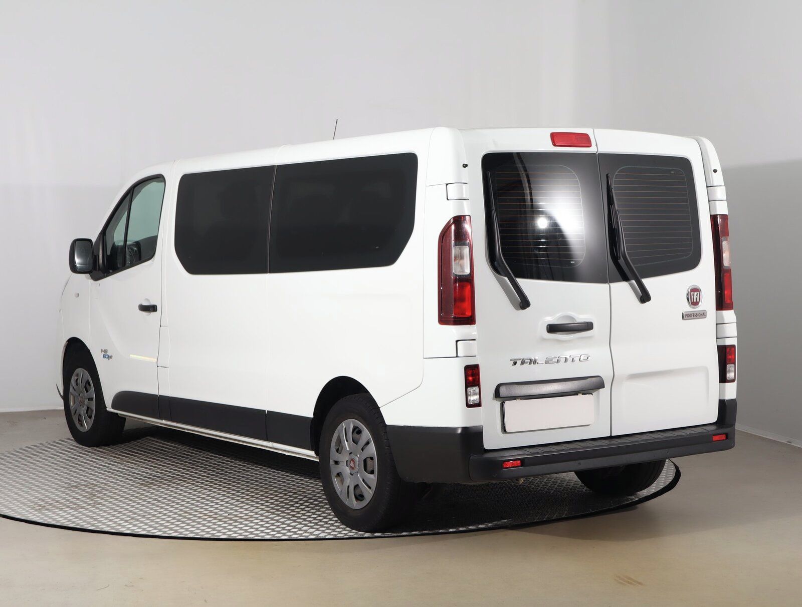Fiat Talento, 2.0 EcoJet, Bus, 6Míst, ČR - fotka 4