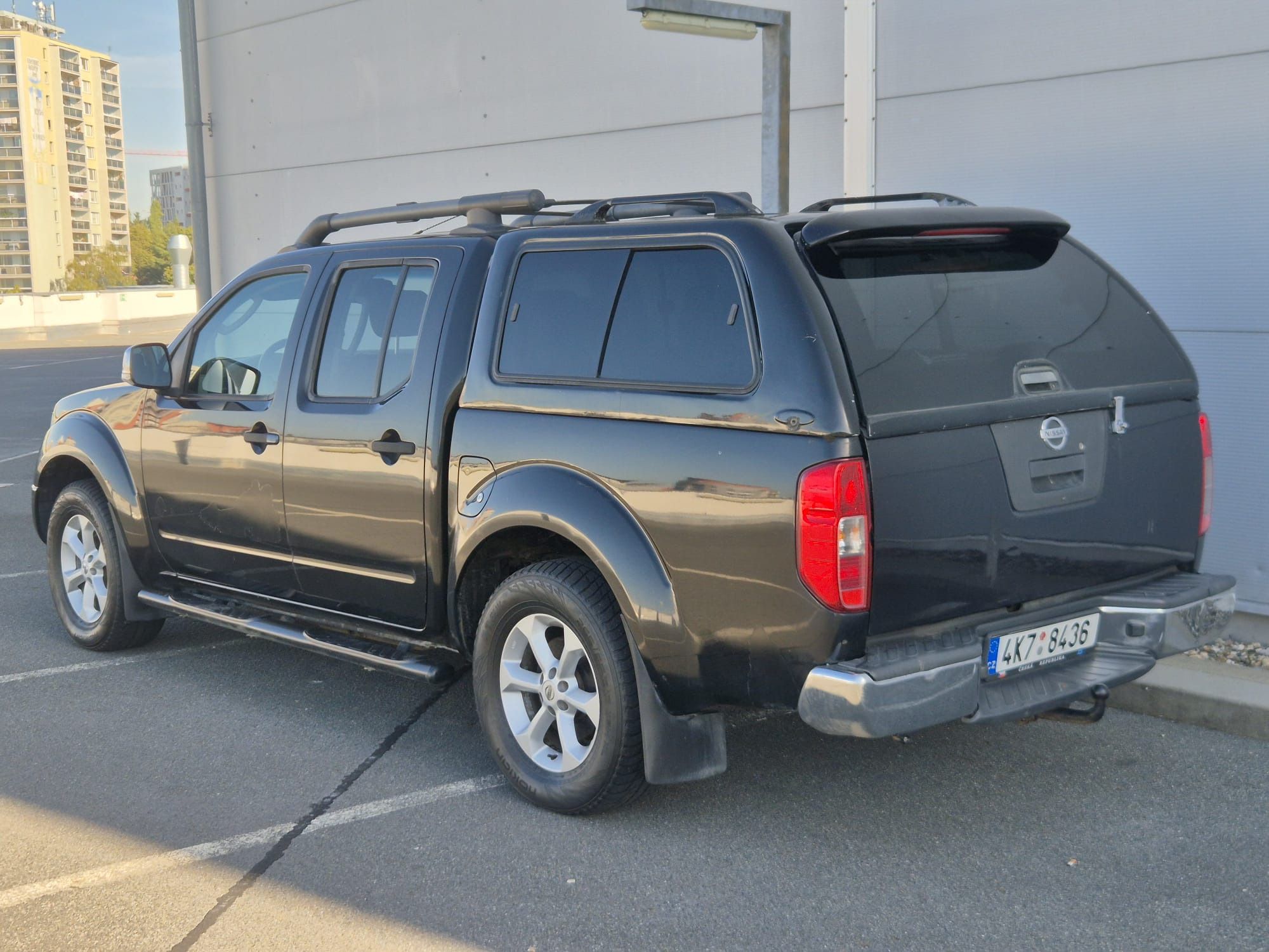 Nissan Navara, 2.5 DCi 126 Kw Manuál Taž 3t. - fotka 4