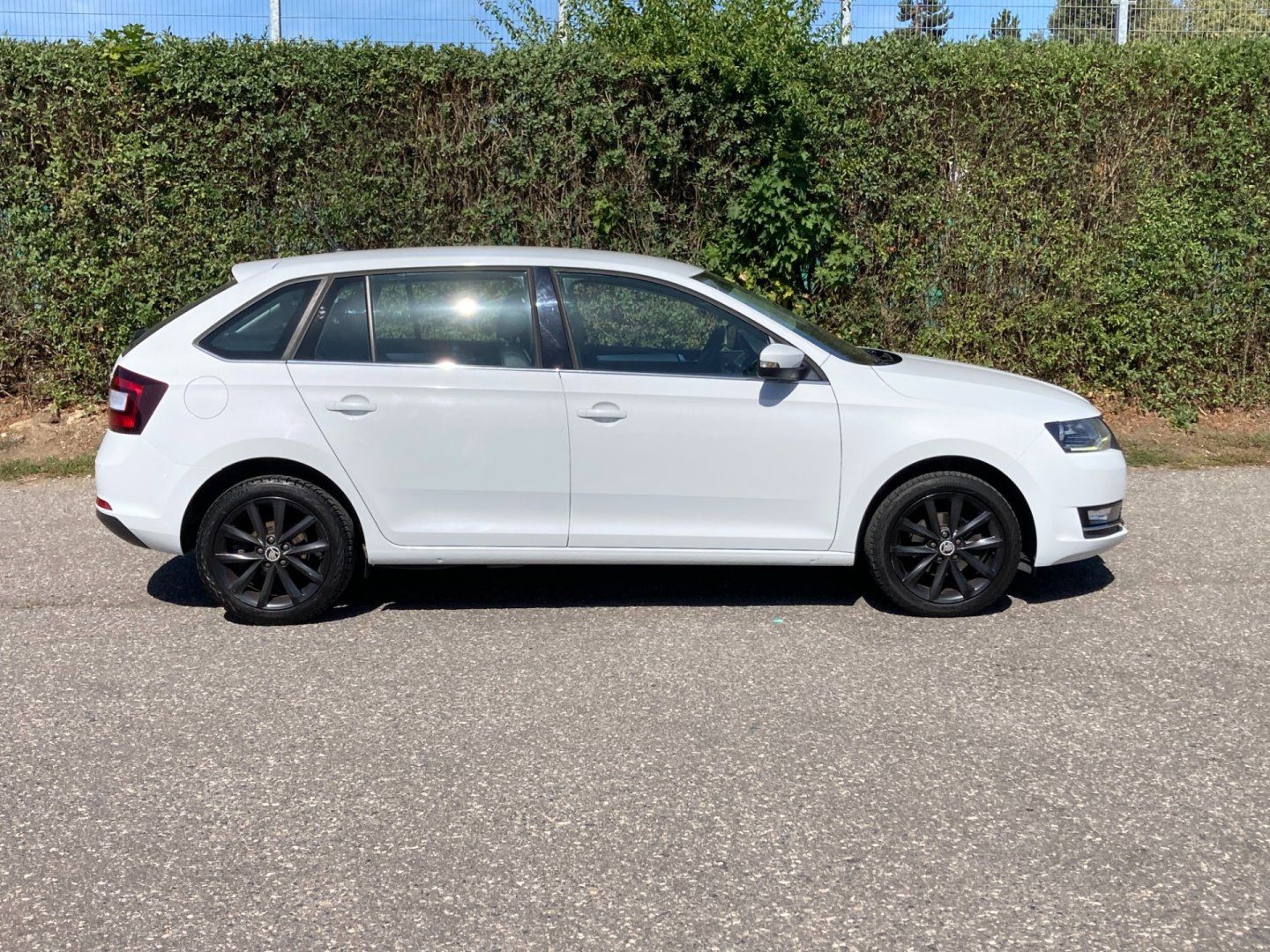 Škoda Rapid, 1.0 TSI Style, Navigace - fotka 2
