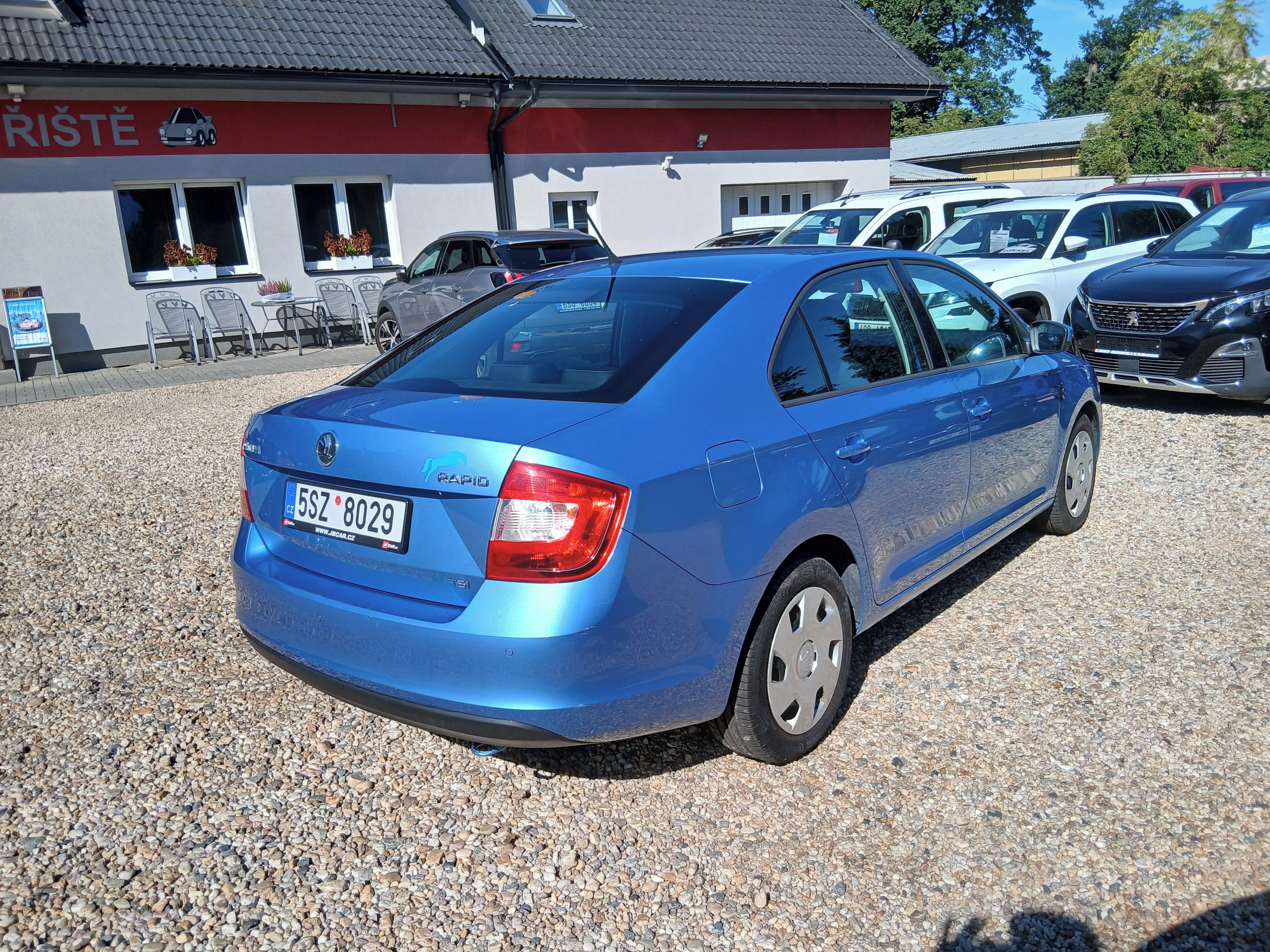 Škoda Rapid, 1.2 TSi 63KW Ambi +Zim. kola - fotka 5