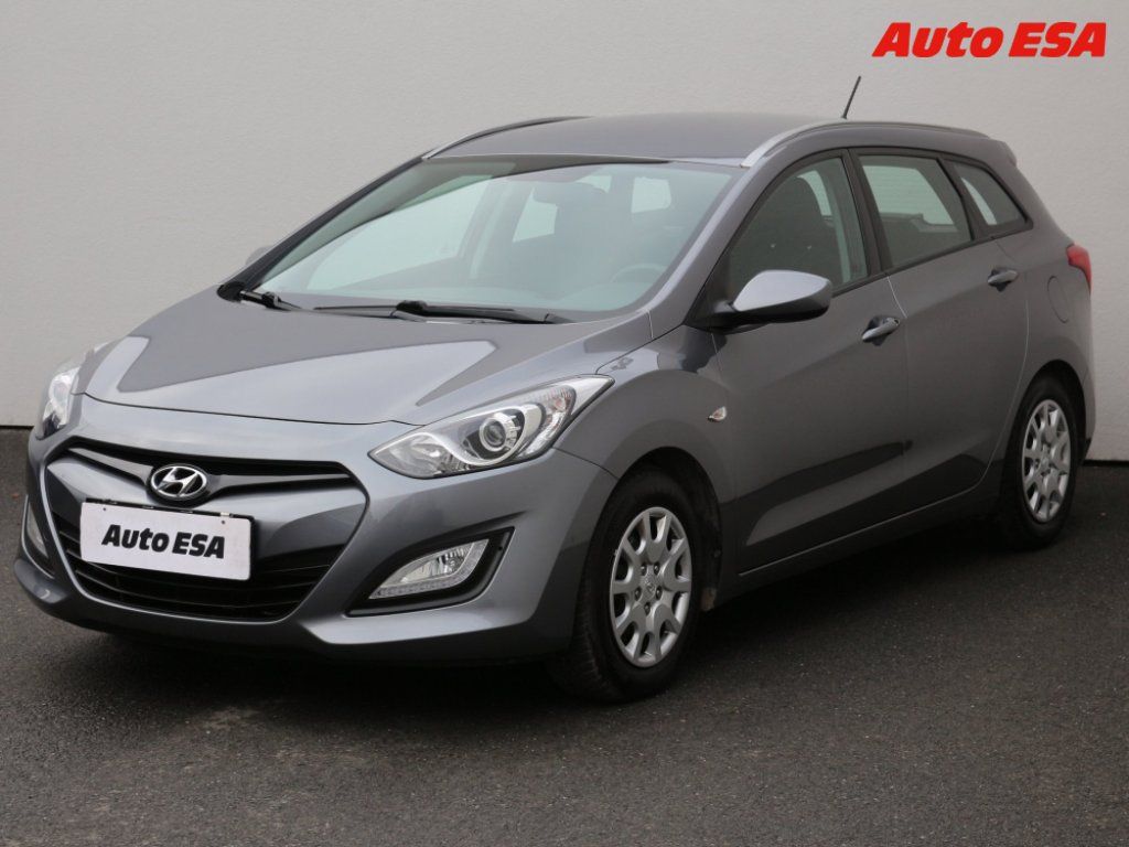 Hyundai i30, 1.6GDi,STK7/28 - fotka 3
