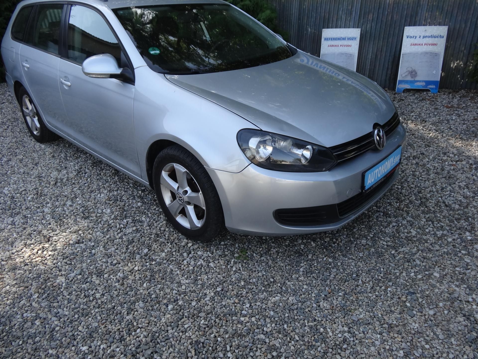Volkswagen Golf, Kombi 1.6TDi Klima, Navi - fotka 2