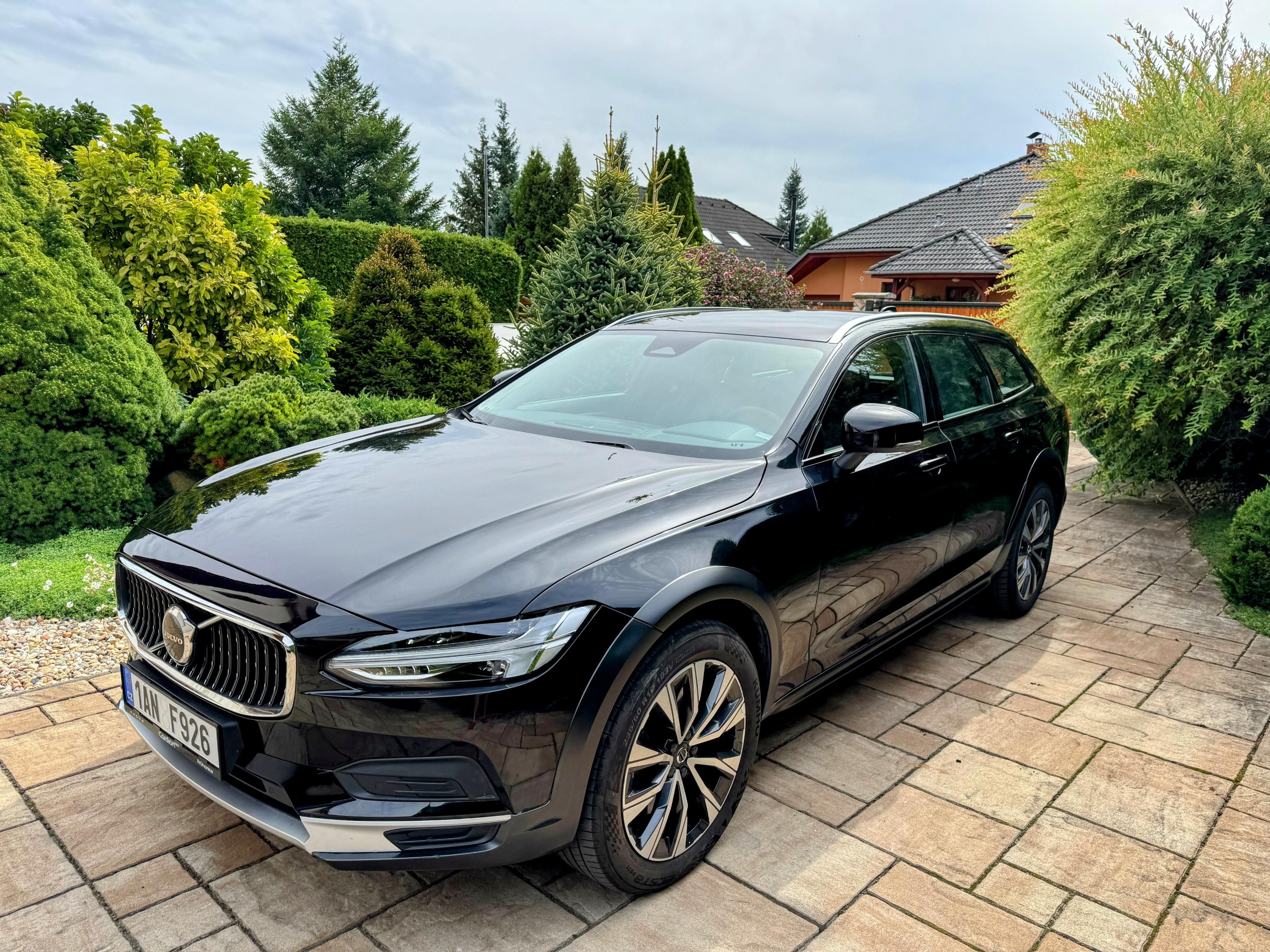 Volvo V90, Cross Country 4/2024 , 59680km - fotka 2