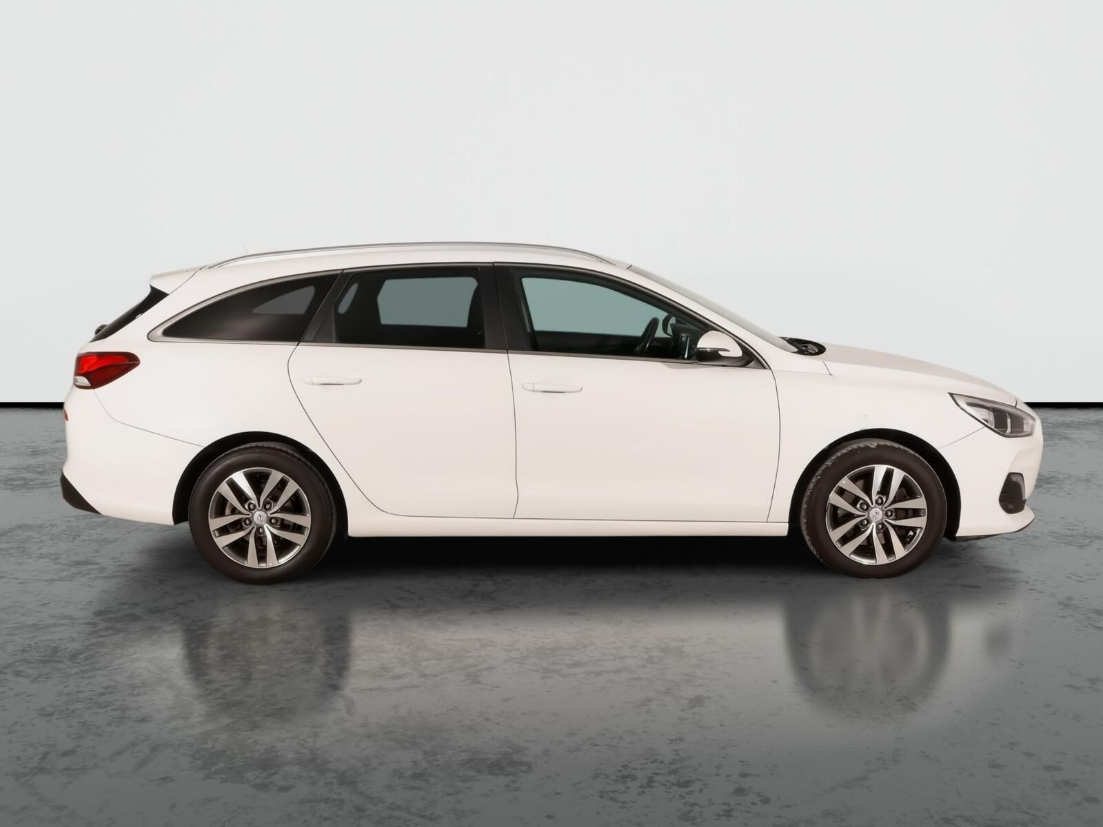 Hyundai i30, 1.6 CRDi, Automat, Serv.kniha - fotka 6
