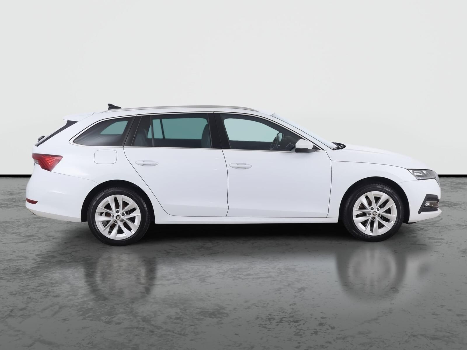 Škoda Octavia, 1.4 TSI iV, Style, Automat - fotka 6