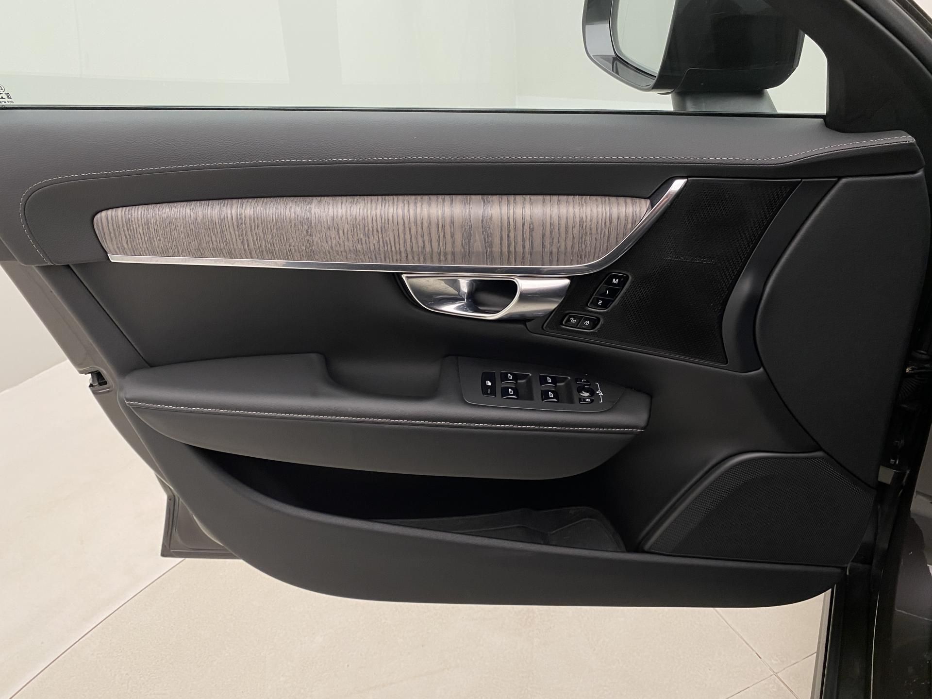 Volvo V90, CC B5 AWD BRIGHT PLUS AUT CZ - fotka 6