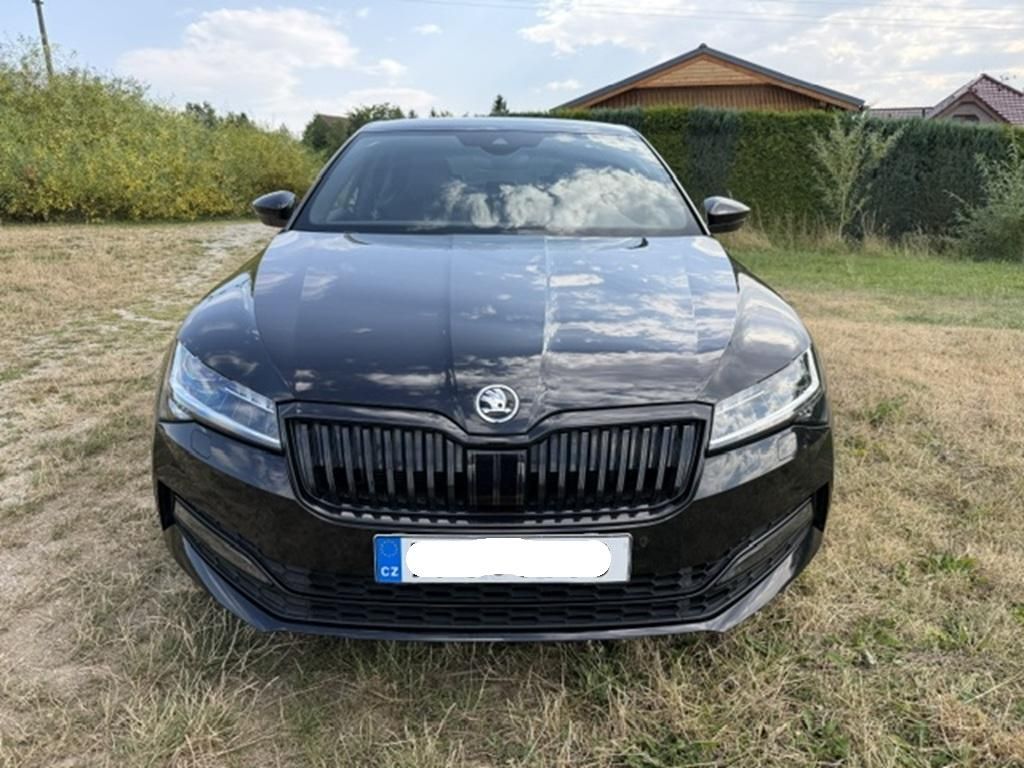 Škoda Superb, 4x4, koupeno v CZ, 1. majitel - fotka 2