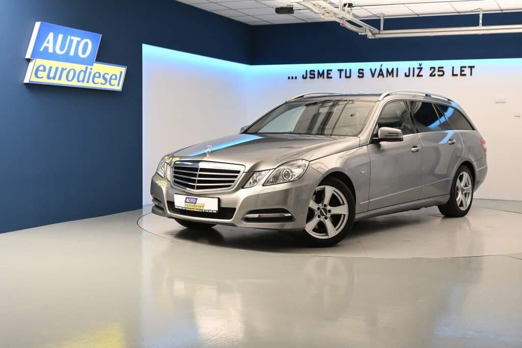 Mercedes-Benz Třídy E, 2.2 220 T 7G-TRONIC Avantgarde - fotka 2