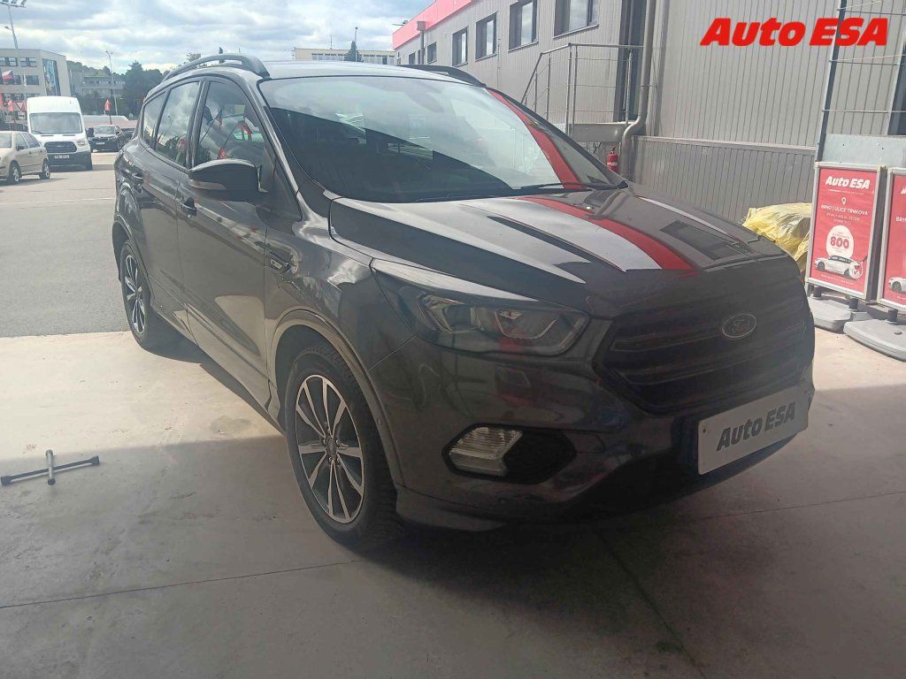 Ford Kuga, 2.0 TDCi,1.maj,ČR