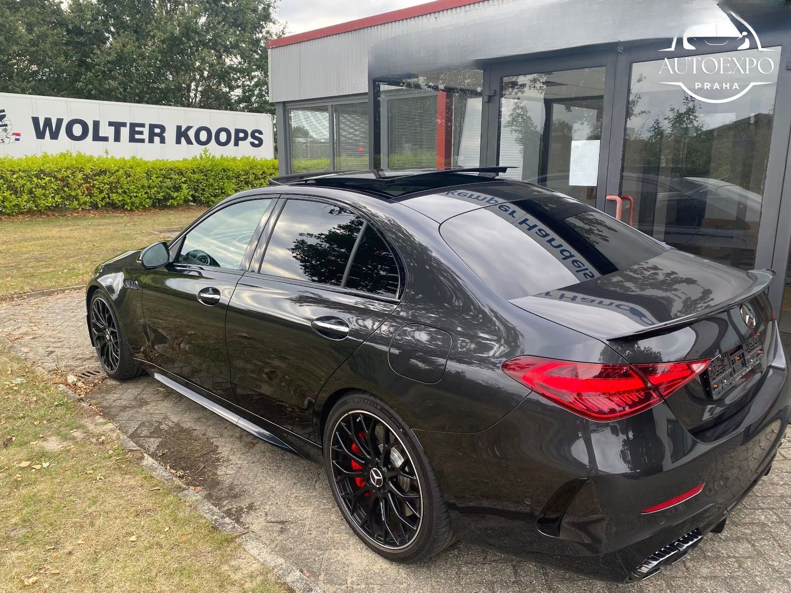 Mercedes-Benz Třídy C, C63 AMG 4MATIC*Special Edition - fotka 6