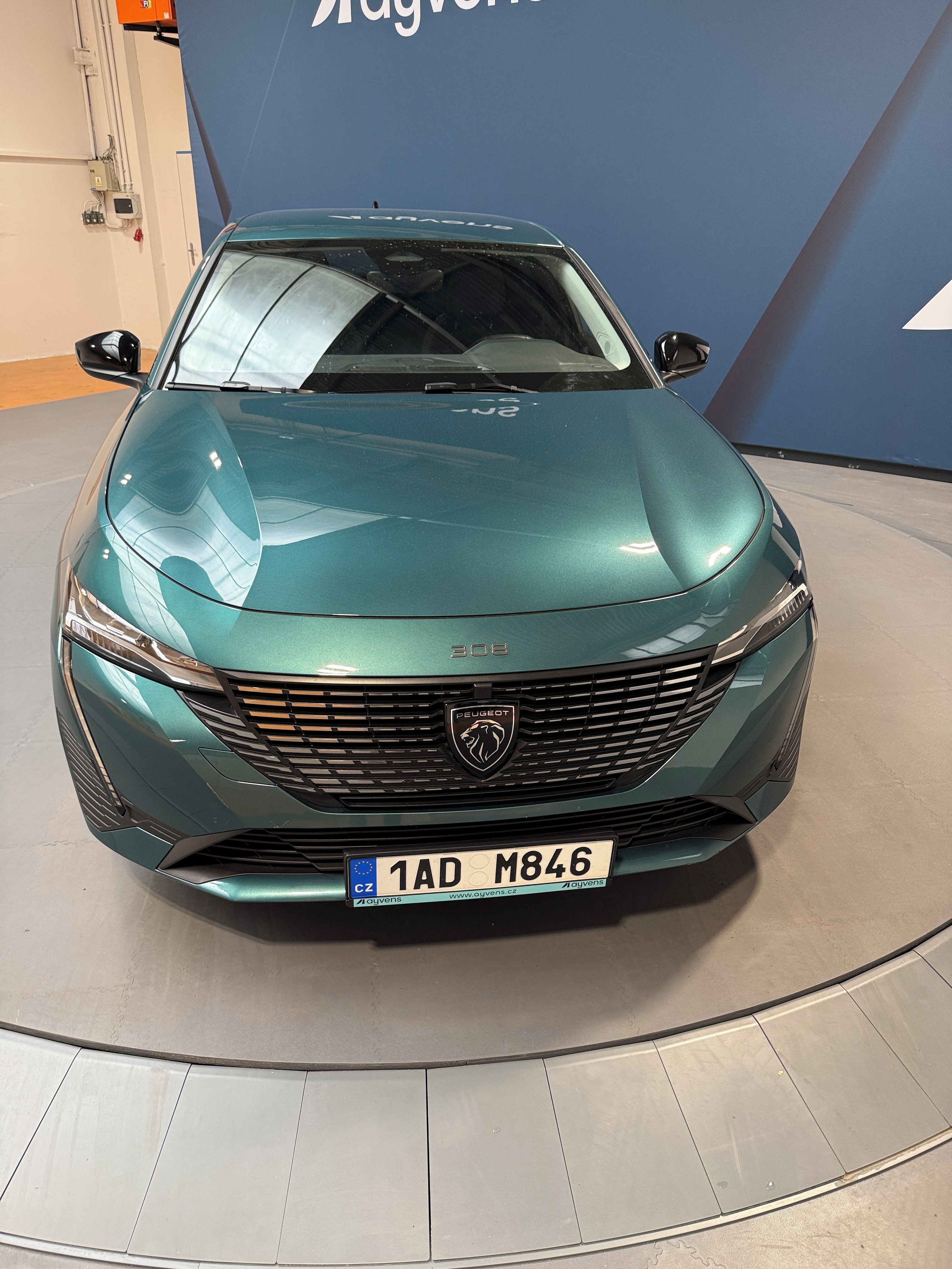 Peugeot 308, SW ALLURE 1.2 PureTech 130 S&S - fotka 5