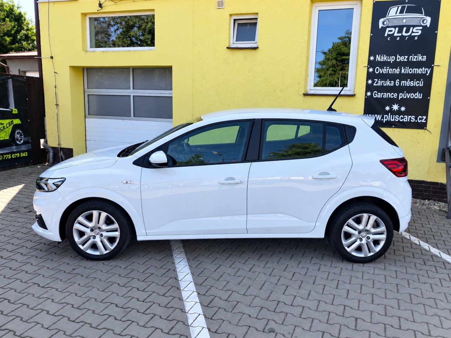 Dacia Sandero, 1,0i (67kW)*STK DO 8/2028* - fotka 6