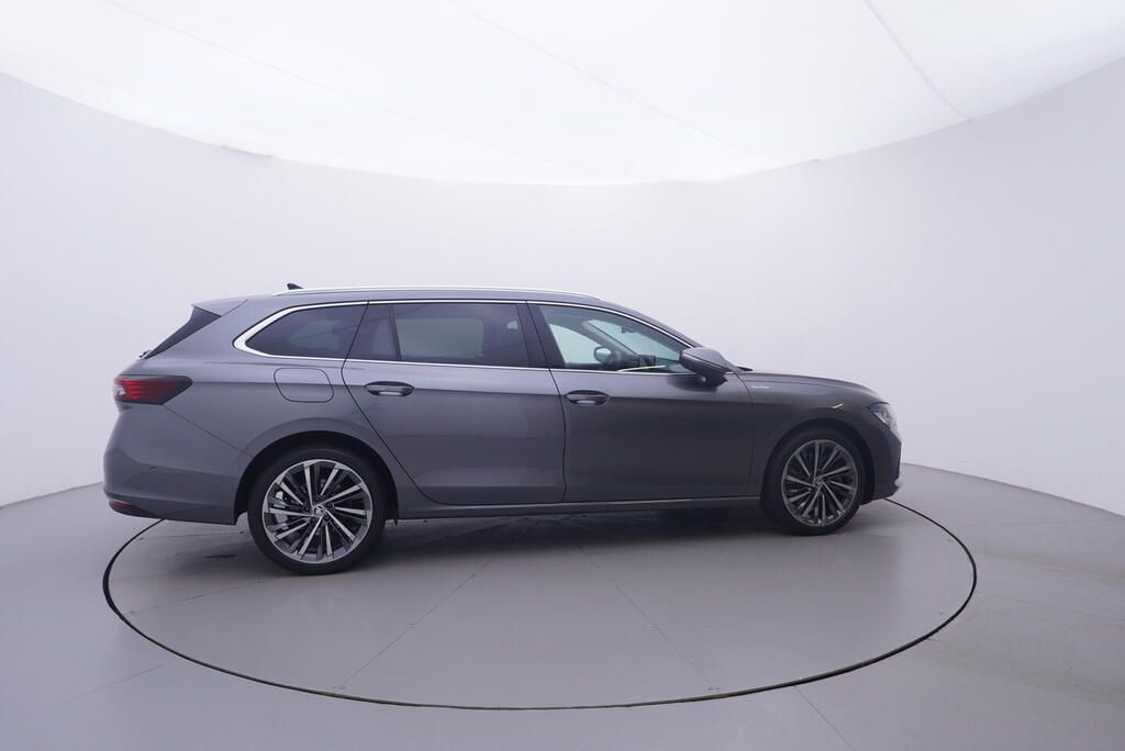 Škoda Superb, L&K 2.0 TDI 142 kW - fotka 6