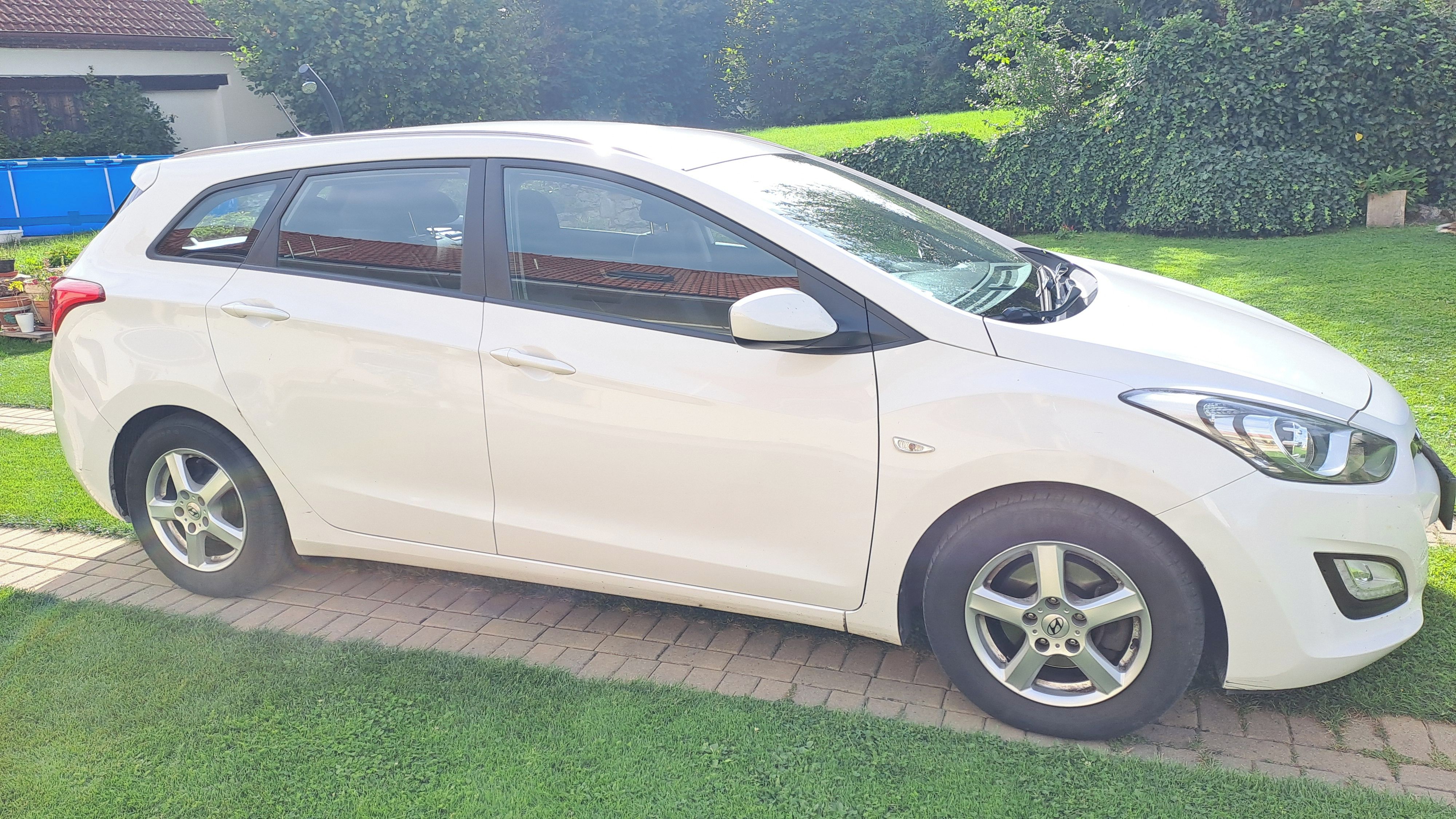 Hyundai i30, i30 kombi.1.majitelka, serv.kn - fotka 5