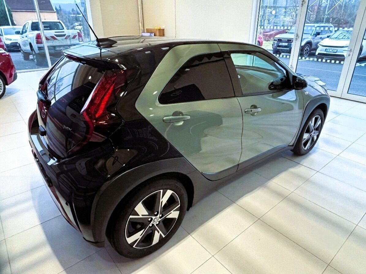 Toyota Aygo, 1,5   X Style 2026 - fotka 5