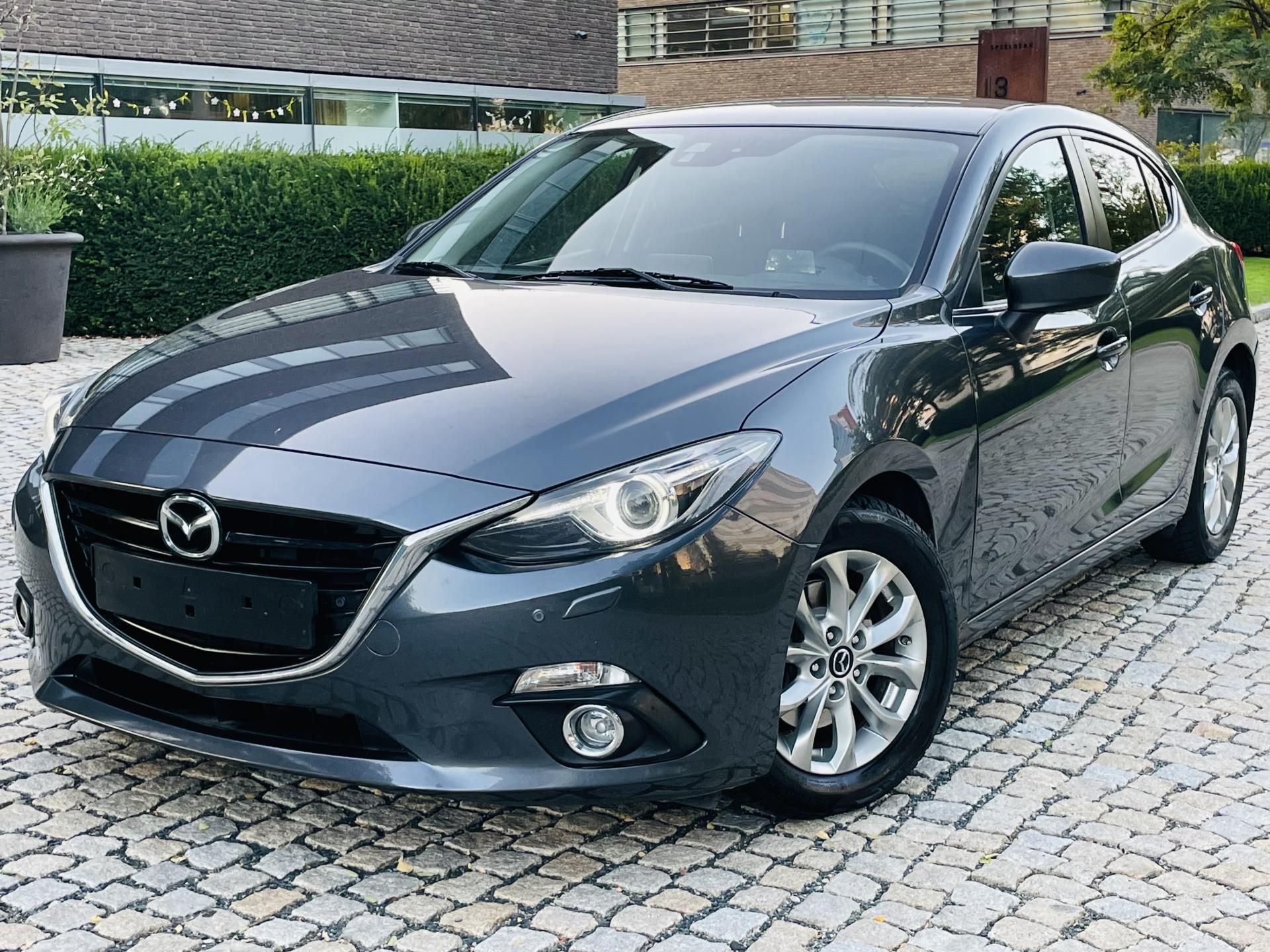 Mazda 3, 2.0i MAN VÝHŘEV SENZORY HEADUP