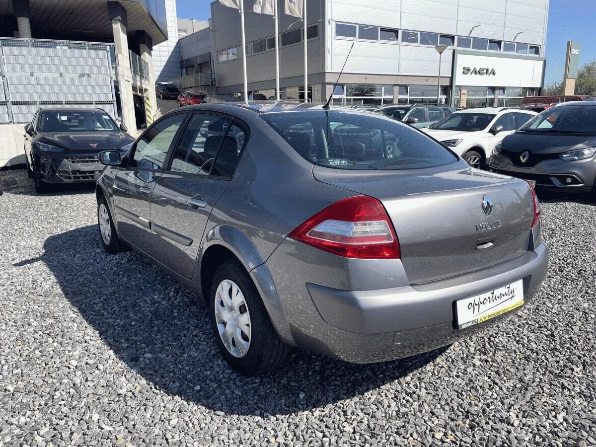 Renault Mégane, 1.4i, 72kW,ČR,Klima - fotka 3