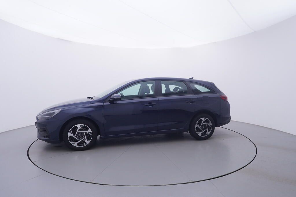 Hyundai i30, Start 1.0 GDI 73 kW - fotka 2