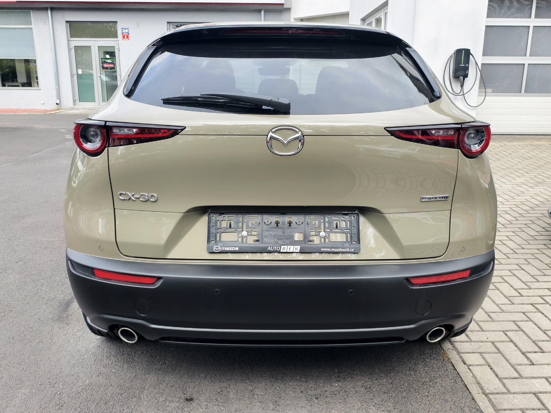 Mazda CX-30, 2.5i A/T. NAGISA edice - fotka 6