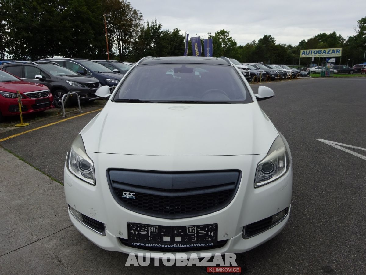 Opel Insignia, 2,0 CDTI-OPC LINE,bez koroze - fotka 2