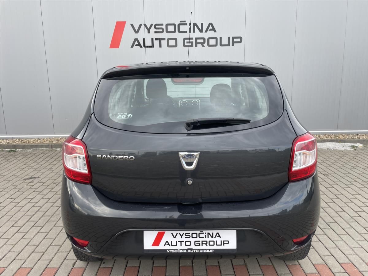 Dacia Sandero, 1,2i 16V 54kW Nové ČR 1.Maj - fotka 4