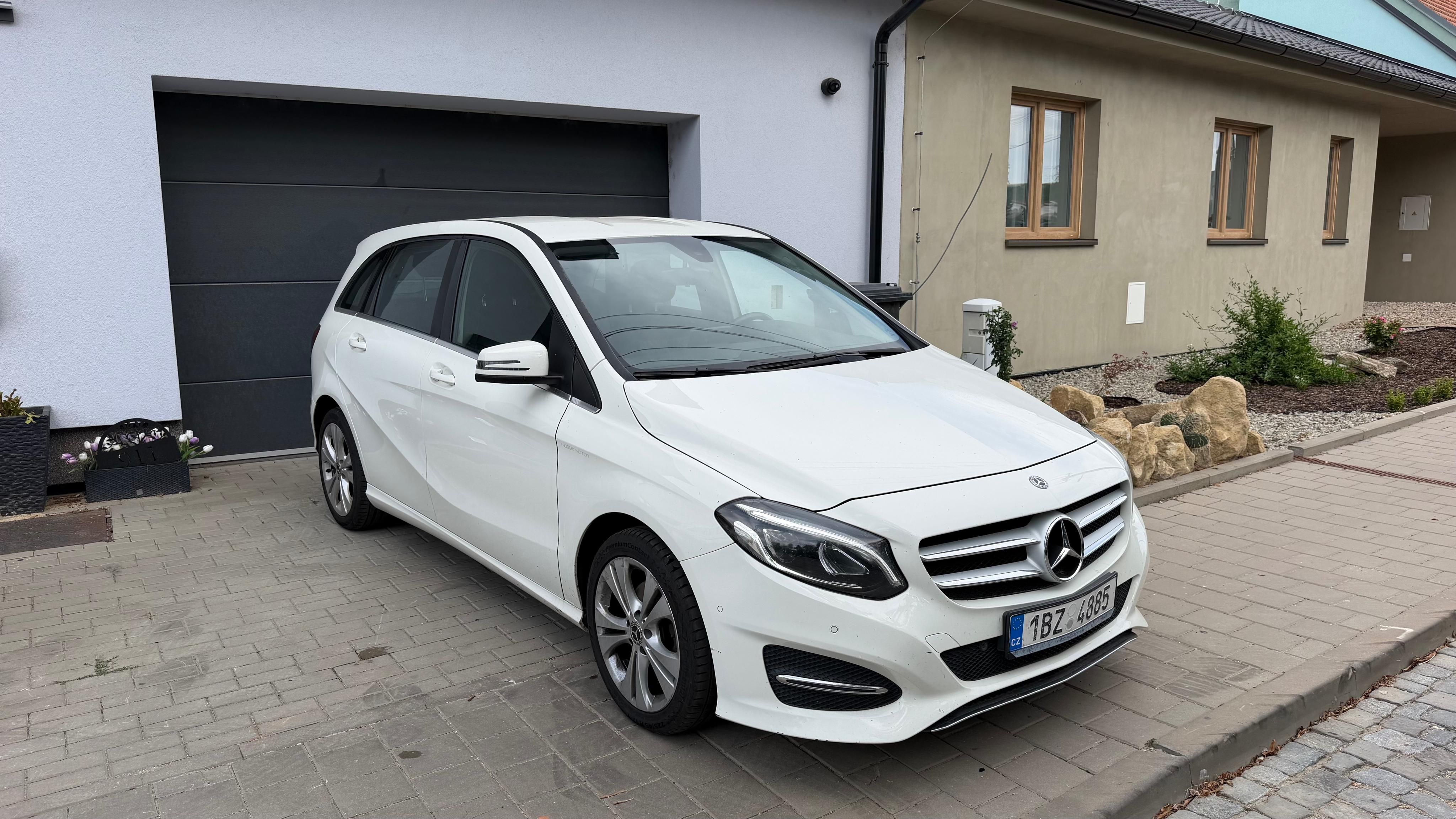 Mercedes-Benz Třídy B, Mercedes-Benz B 200d, původ ČR - fotka 4