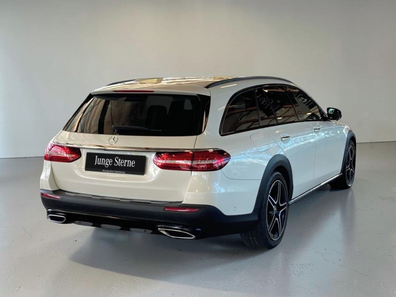 Mercedes-Benz Třídy E - fotka 2