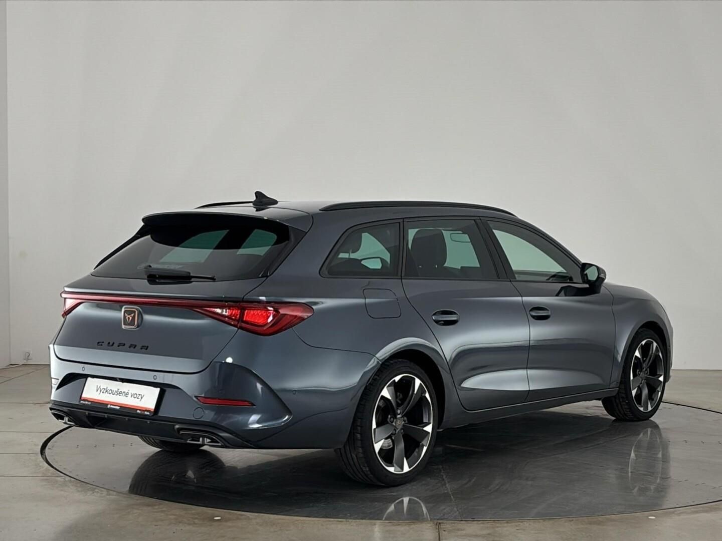 Cupra Leon, 1.5 TSI / 110 kW - fotka 2