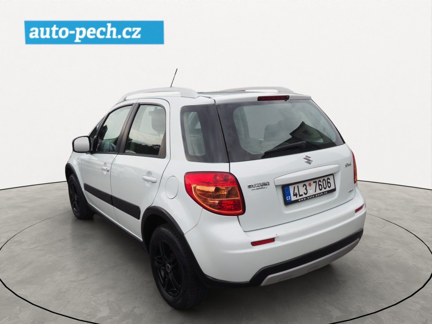 Suzuki SX4, 1.6 VVT 4x4, AC, 1.Maj CZ - fotka 2