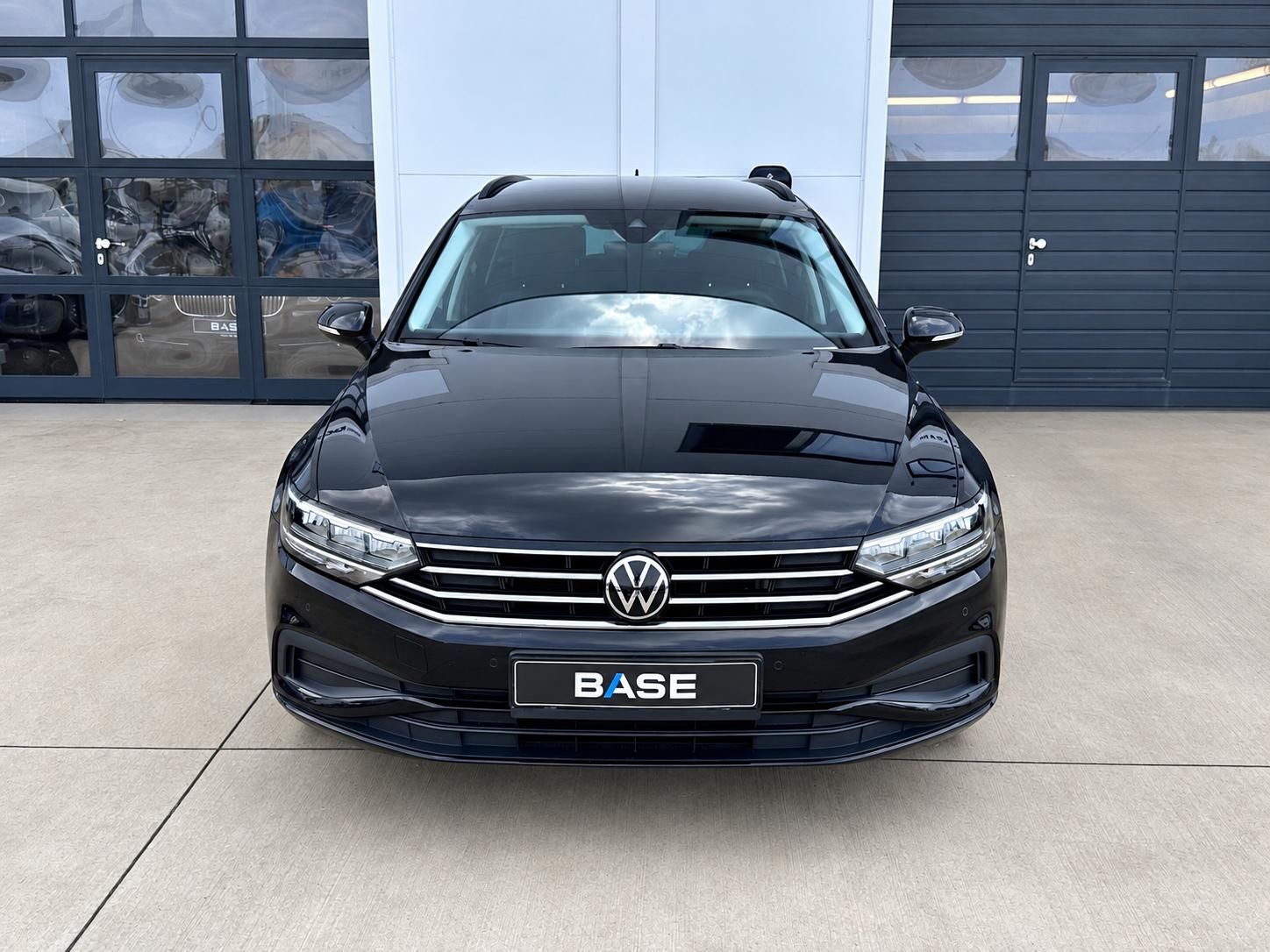 Volkswagen Passat, 20TDI DSG Basic - fotka 2