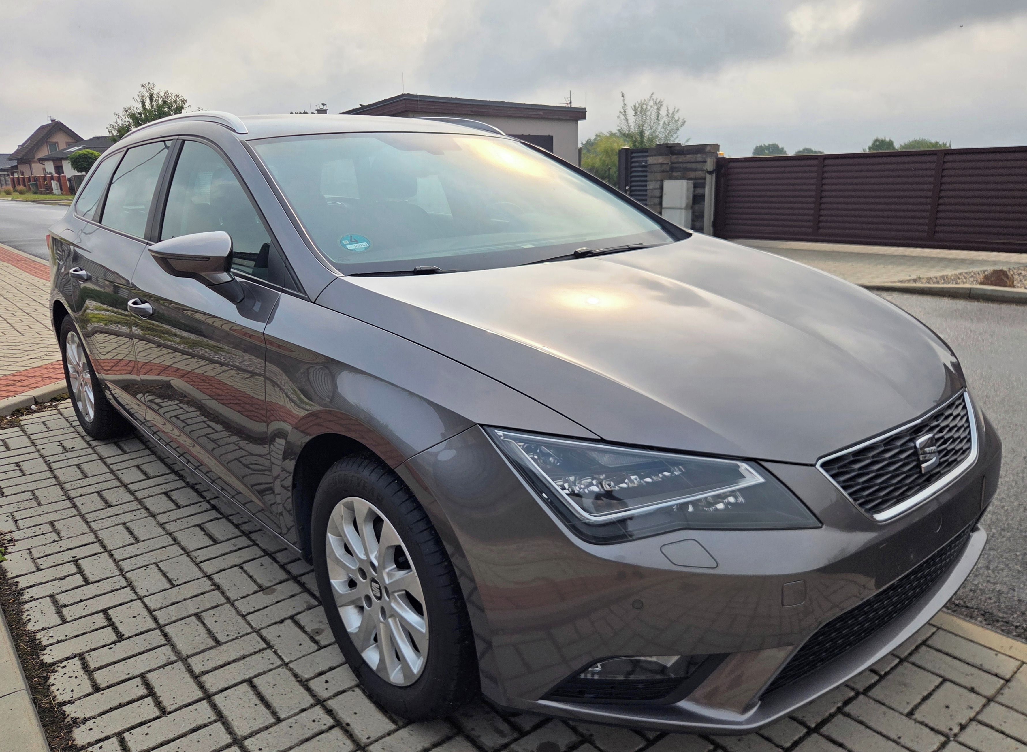 Seat Leon, 1.4 TSI ST nové rozvody - fotka 3
