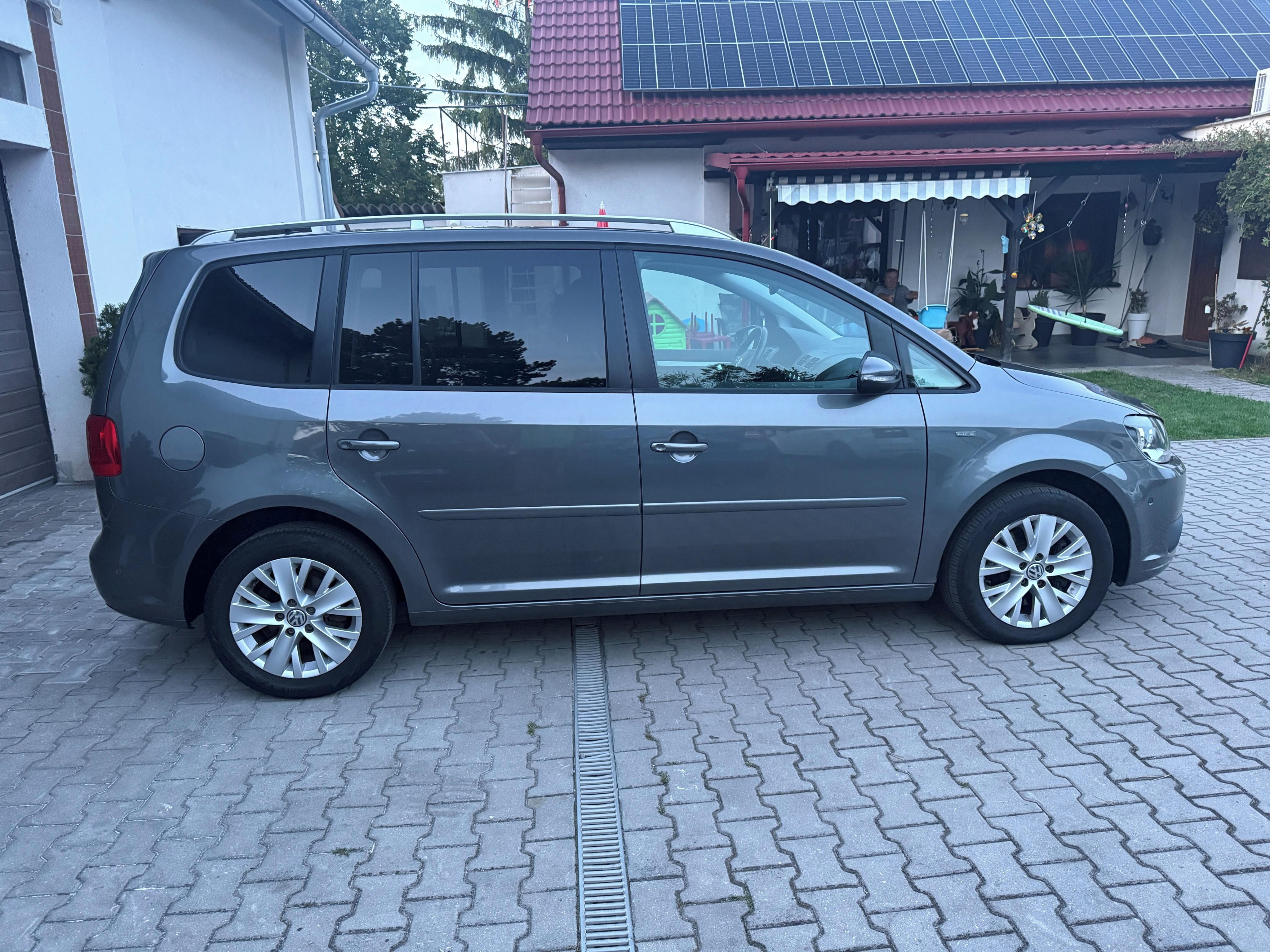 Volkswagen Touran, 1,4TSI 103KW - fotka 3