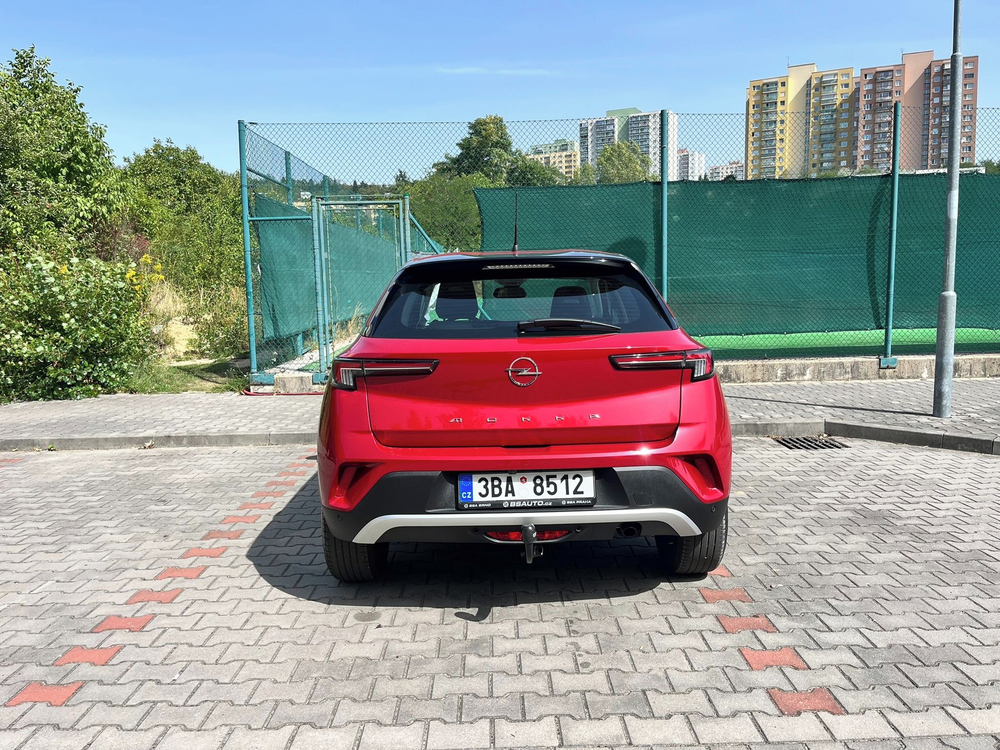 Opel Mokka, 1,2T,MAN,1.MAJ,výhřevy,tažné - fotka 4