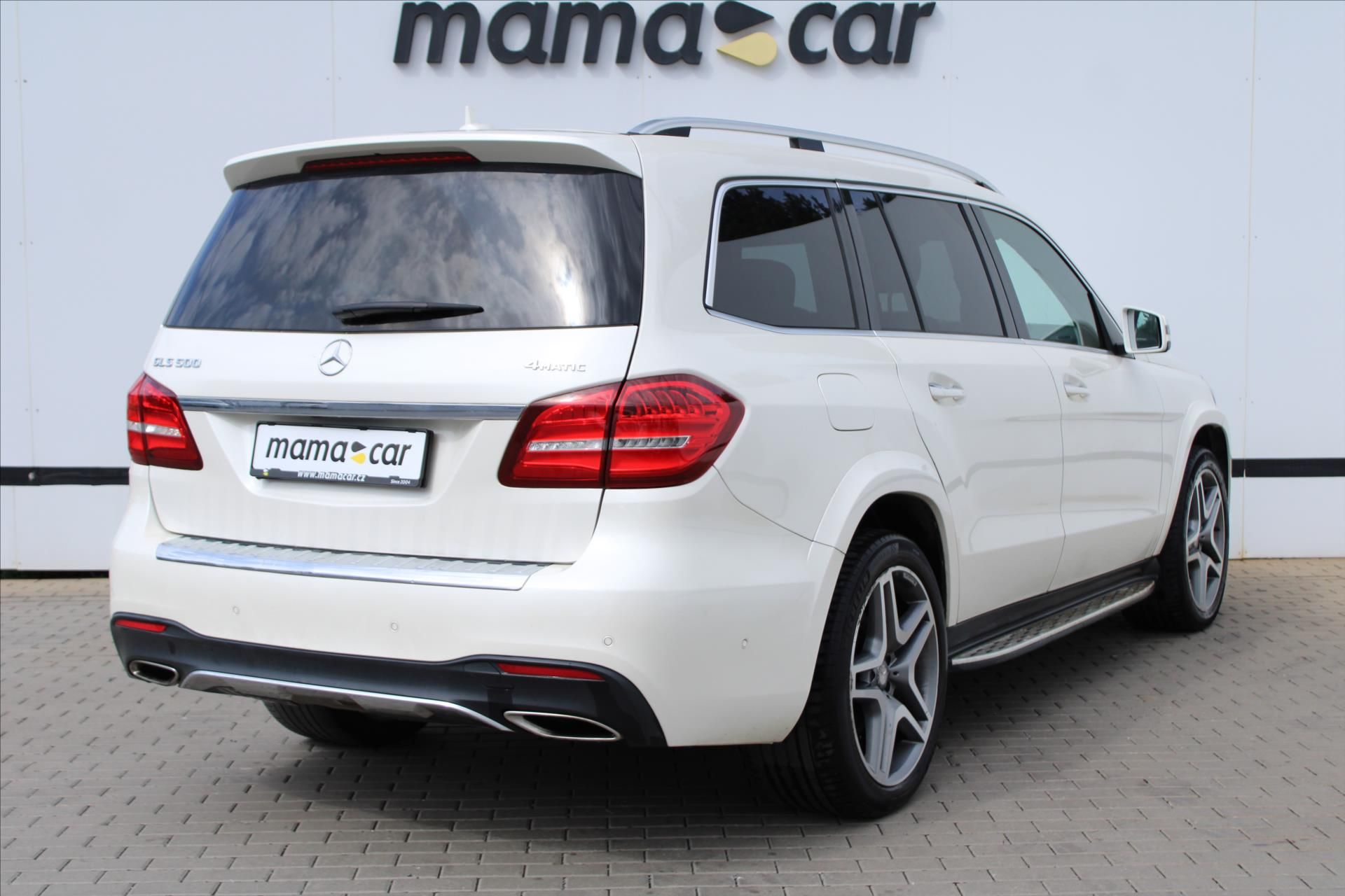 Mercedes-Benz GLS, 500 4MATIC AMG SERVISNÍ KN. ČR - fotka 3