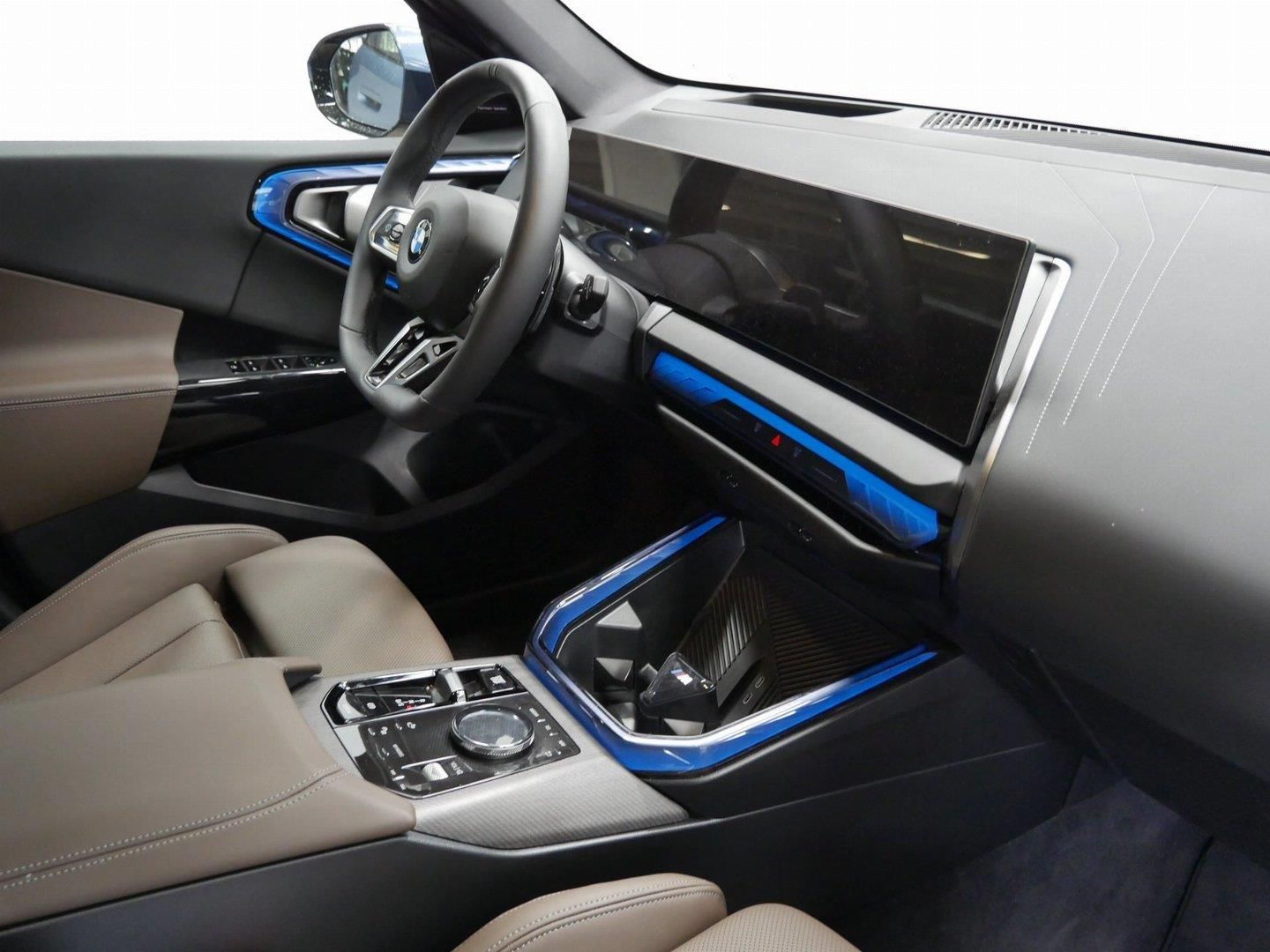 BMW X3, X3 20d xDrive Tažné Nezávislé - fotka 5