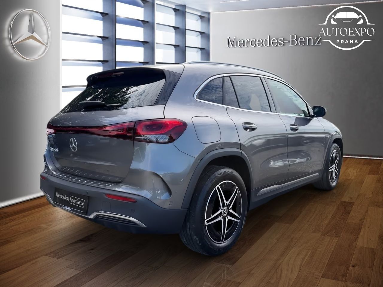 Mercedes-Benz EQA, 250+ AMG*BURMEISTER*CARPLAY - fotka 4